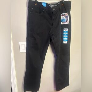 Denizen from Levi's Black Men's Jeans